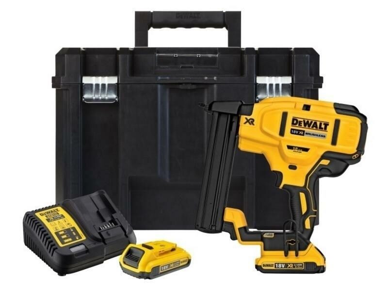 СТЕПЛЕР DEWALT 18В 2х2,0Ач DCN681D2-QW