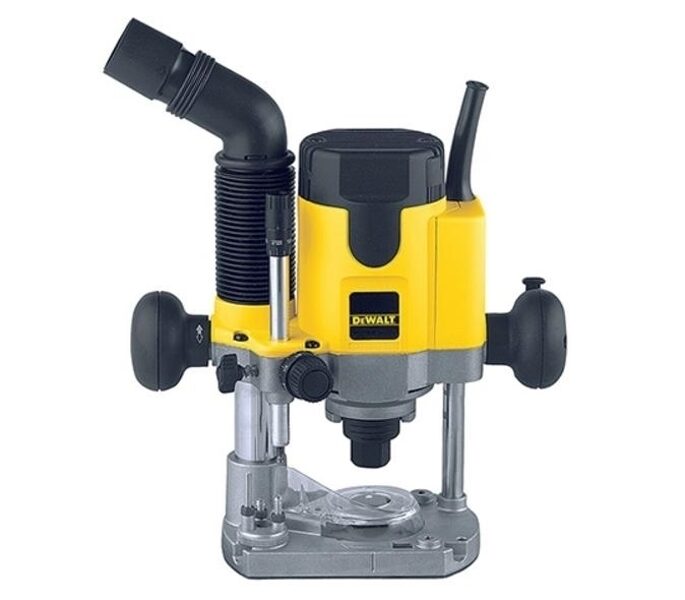 ФРЕЗЕРНЫЙ СТАНОК DEWALT 1100W DW621K-QS