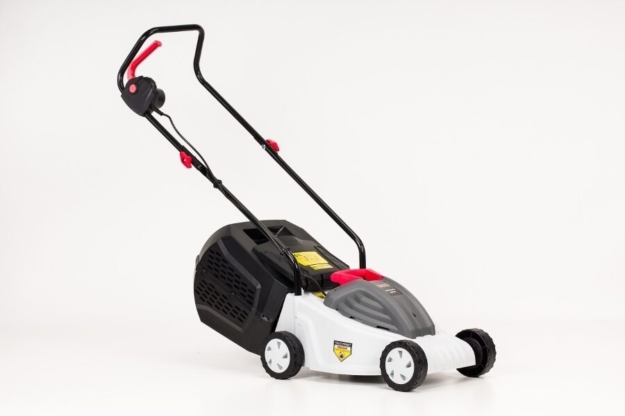 ЭЛЕКТРИЧЕСКАЯ ГАЗОНОКОСИЛКА 1200ВТ 32см ИНДУКЦИОННЫЙ ДВИГАТЕЛЬ LE12-32-PI-J